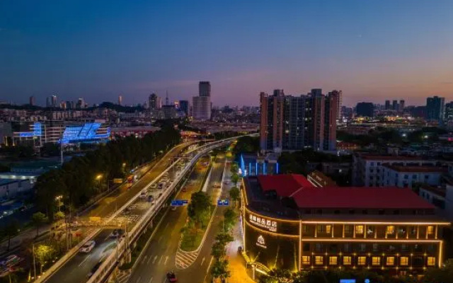 Elite Hotels Guangzhou Baiyun New Town Wanda Plaza