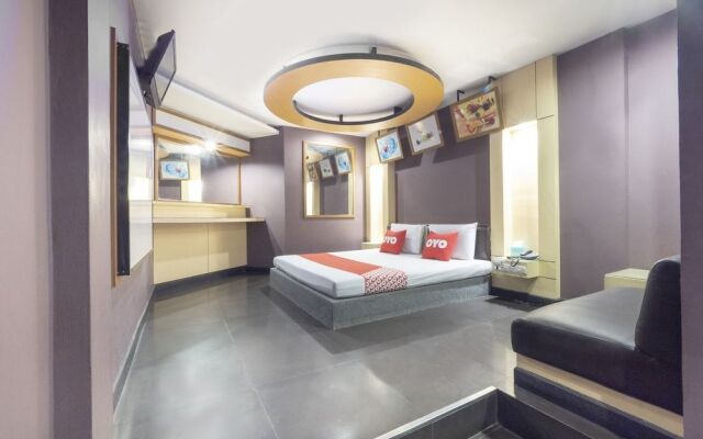 OYO 75382 Chonburi Hotel