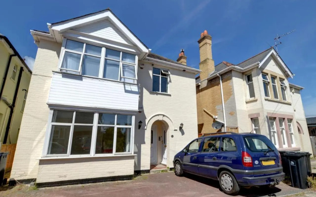 6a Springfield Road