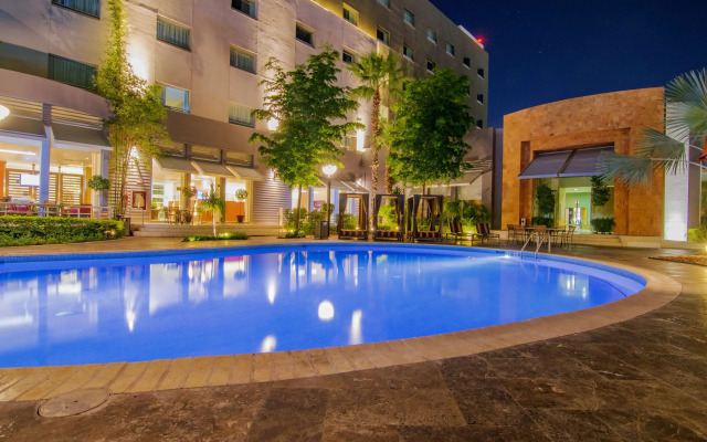 Hotel Lucerna Hermosillo