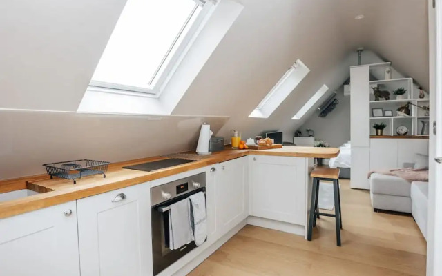 Hygge Lodge - From 110 Per Night