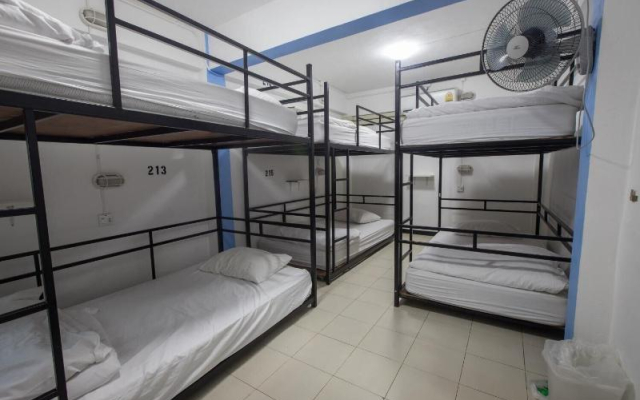 Bodega Party City Center Bangkok - Hostel