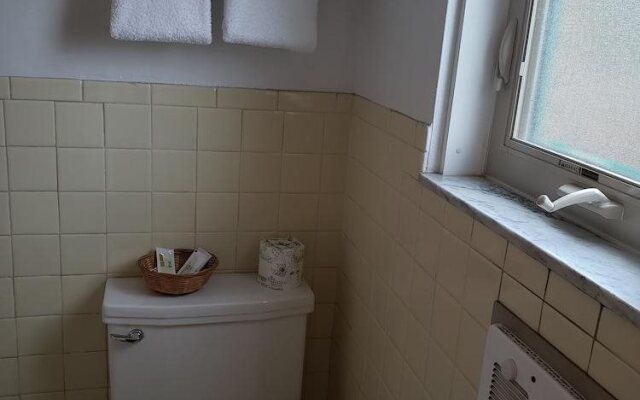 Budget Host Inn Somerset