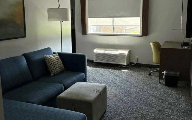 Comfort Inn and Suites Near Lake Guntersville