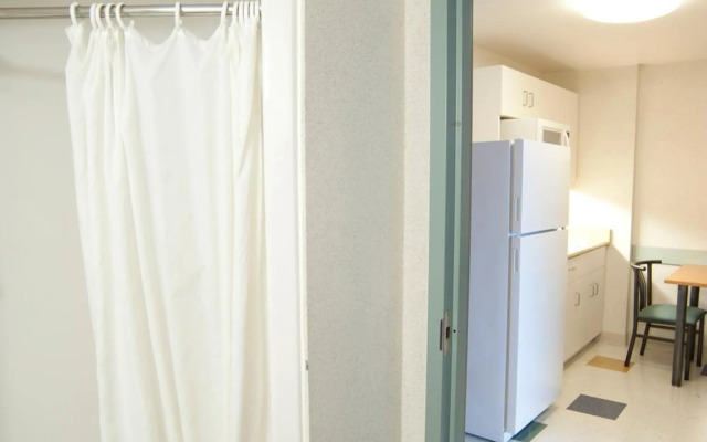 Residence & Conference Centre - Barrie