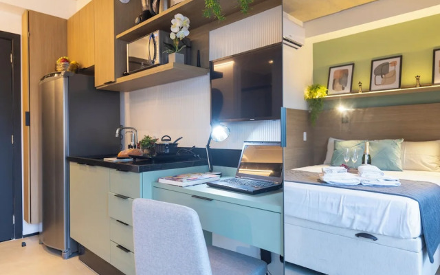 Estúdios com AC e Varanda na Bela Vista