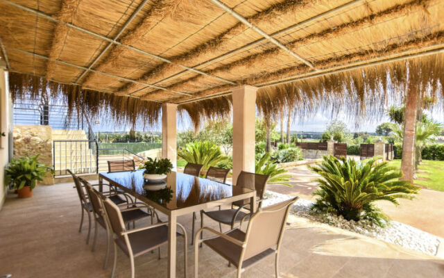 Holiday Home Can Bou