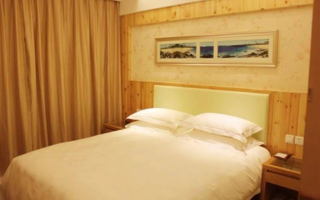 Yiwu Ruifeng Hotel