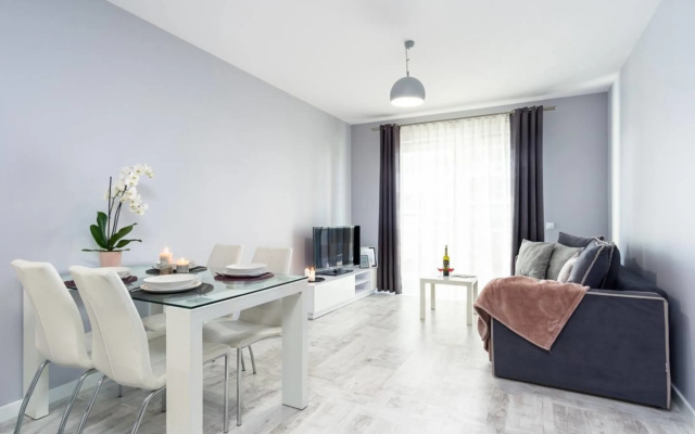Cosy one bedroom apartment near the sea