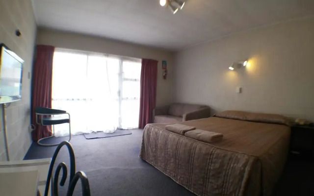 Takanini Park Motor Lodge