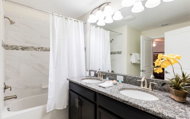 Lovely Vacation Townhouse with Private Pool SL3103