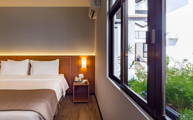 Monthez Hotel & Eventos