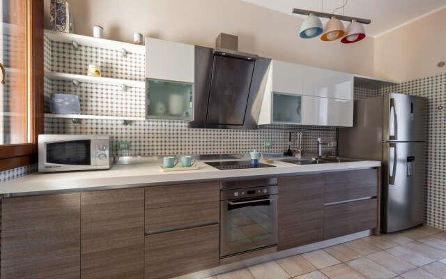 3672 Villa Acquamarina by Barbarhouse