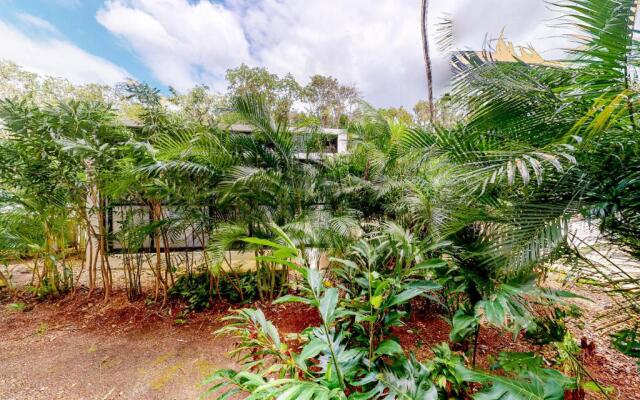 Ship Rudder G104 @ Lagunas