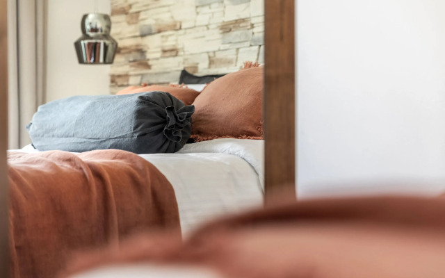 Santo Bloom Luxury Suites