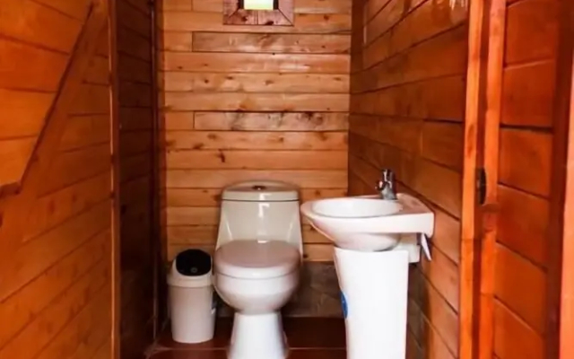 Clusia Lodge