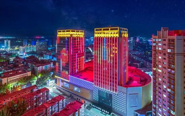 Lavande Hotel Kashigar Ancient City Scenic Area Wanda Plaza Branch
