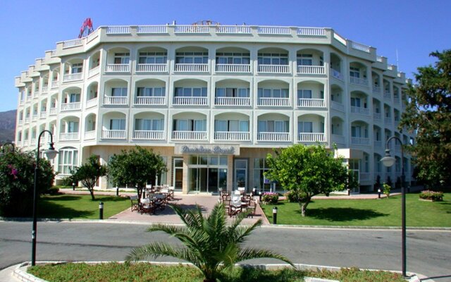 Denizkizi Hotel