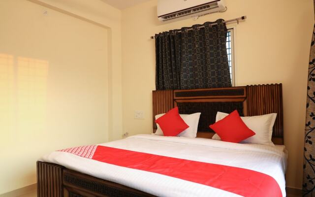 Oyo 30905 Uk Villa