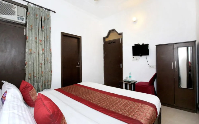 OYO 9657 Hotel Sham Villa