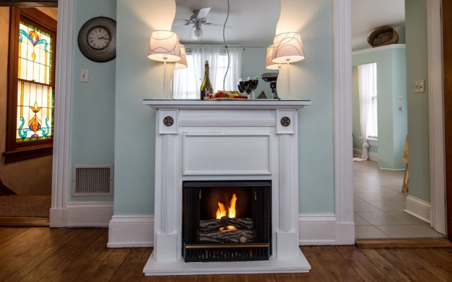 Weller Haus Bed, Breakfast & Event Center