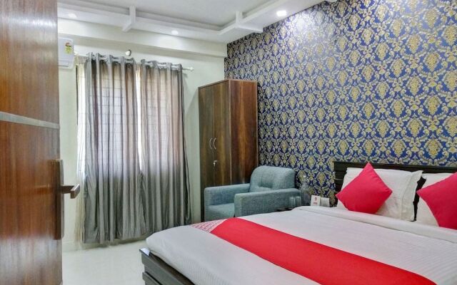 OYO 10521 GCK Suites