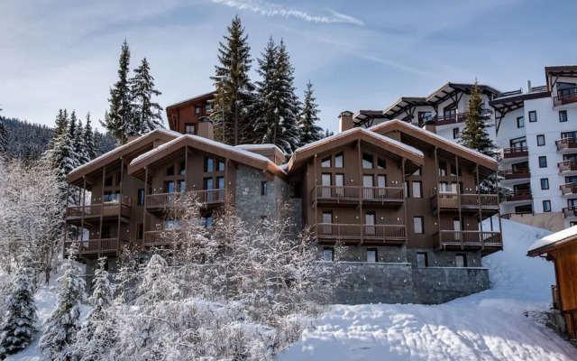 Yellowstone Lodge Chalet 2