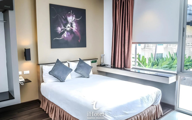 I Hotel