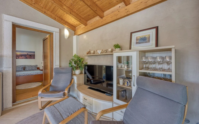 Apartment Jakara 4
