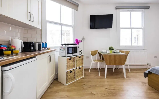 The Armadale Road Residence III
