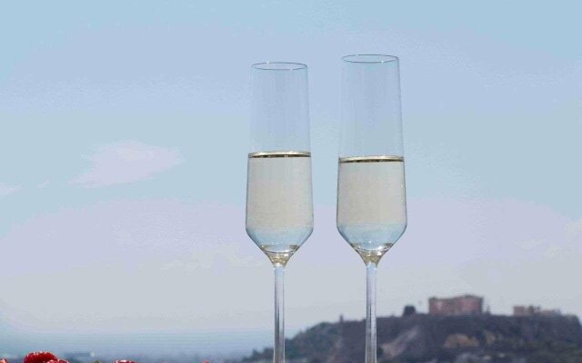 St. George Lycabettus Lifestyle Hotel