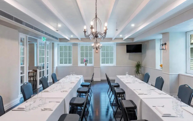Rydges Australia Square Hotel