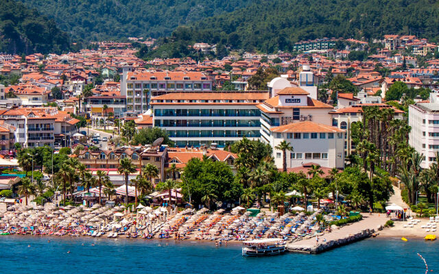 Отель L’etoile Beach