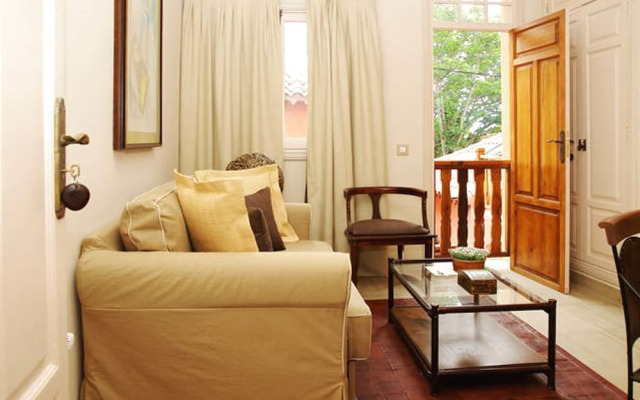 Casa Laurel