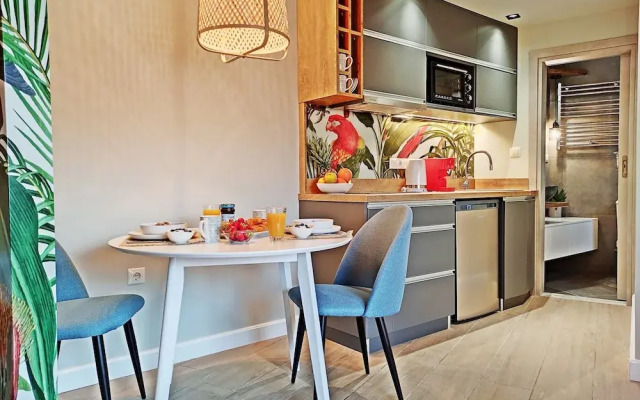 Sea & Cliff Luxury Suites byCorfuescapes