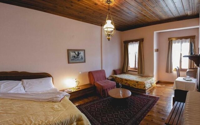 En Chora Vezitsa Hotel