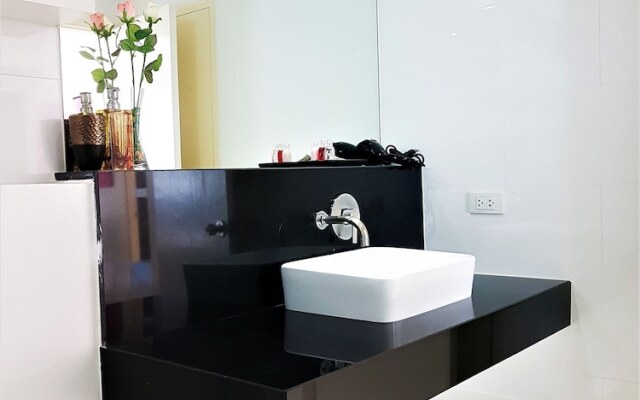 Sunset Plaza 5 Karon Beach by PHR