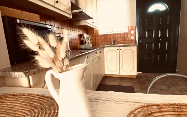 Efi & Sofia Apartments