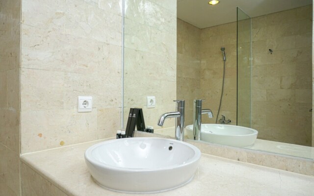 Stunning 2BR at The Empyreal Condominium Epicentrum Apartment