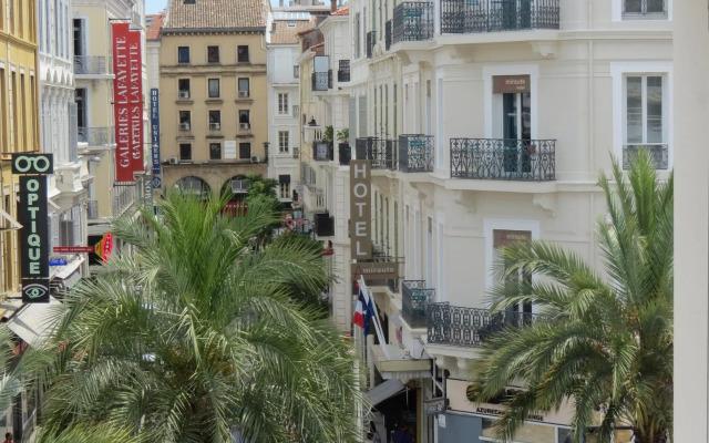 Hotel Amirauté