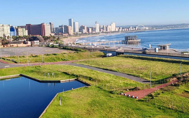 Ocean Whisper, 180 degree Ocean View, 605 Quayside