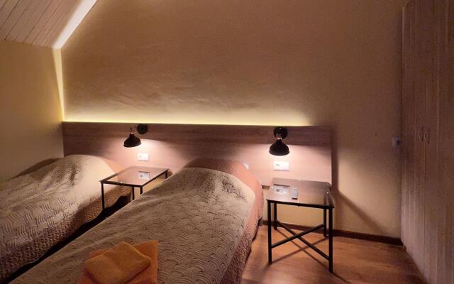 За околицей