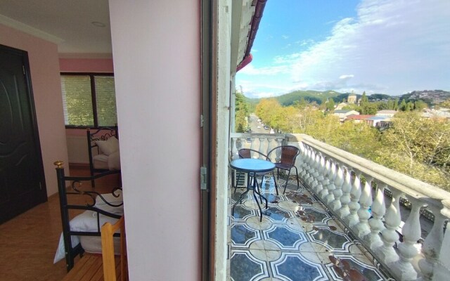 Hotel White Magnolia