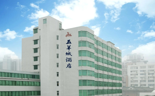 Five Rams City Hotel