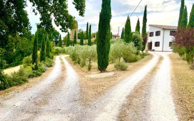 Umbrian Hills Flat - Free Parking & Garden