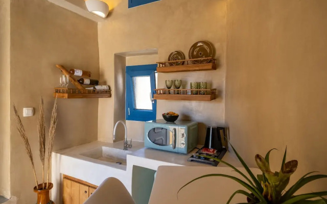 Pasithea Luxury Suites