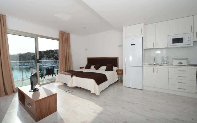 Portodrach Aparthotel & Suites