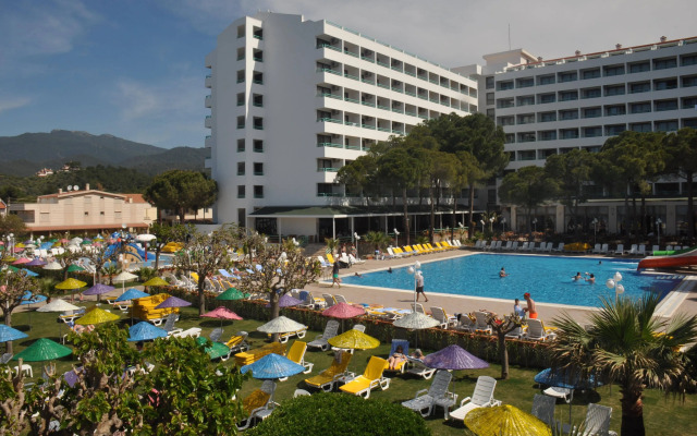 Hotel Grand Efe