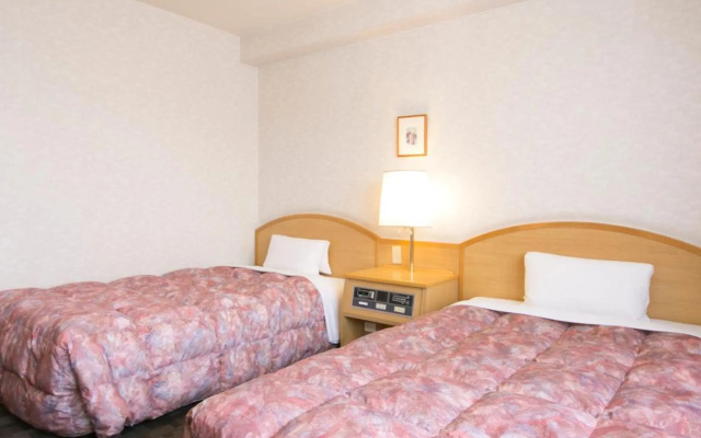Kuwana Green Hotel – Guest Rooms – Kuwana