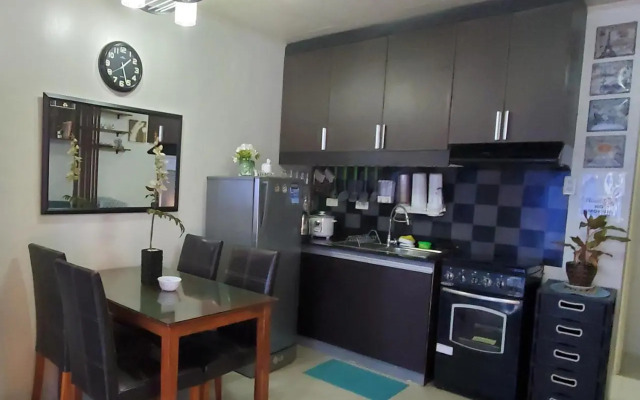 Jen's Apartment